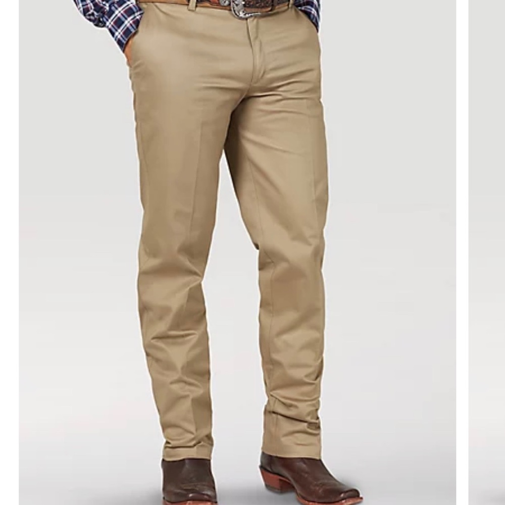 WRANGLER MENS FLAT FRONT RELAXED FIT PANTS